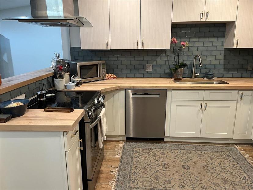 Picture of 2848 Trinidad Street, Sarasota FL 34231