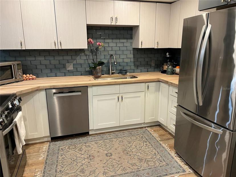Picture of 2848 Trinidad Street, Sarasota FL 34231