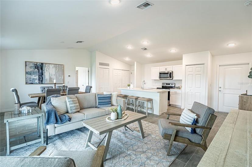 Picture of 1098 Fletcher Street, Port Charlotte FL 33952
