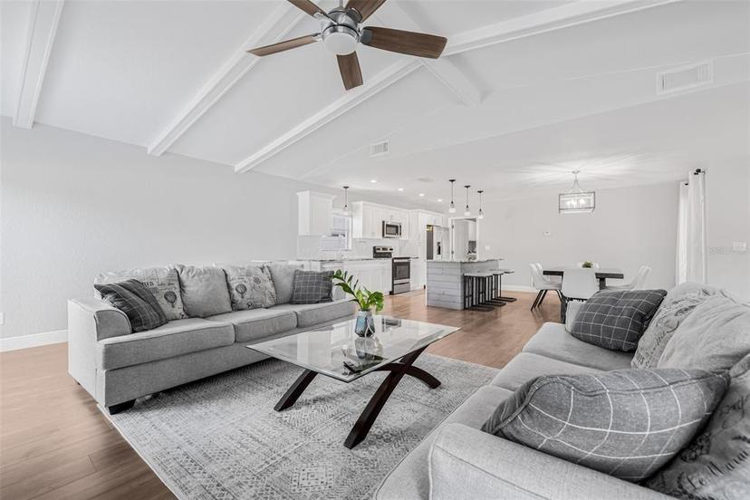 Picture of 8335 Fountain Avenue, Tampa FL 33615