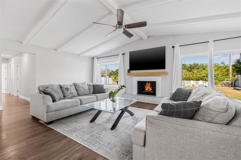 Picture of 8335 Fountain Avenue, Tampa FL 33615