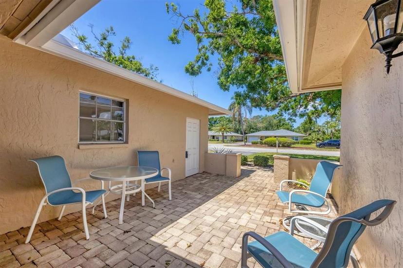 Picture of 7069 W Country Club Drive N Unit 7069, Sarasota FL 34243