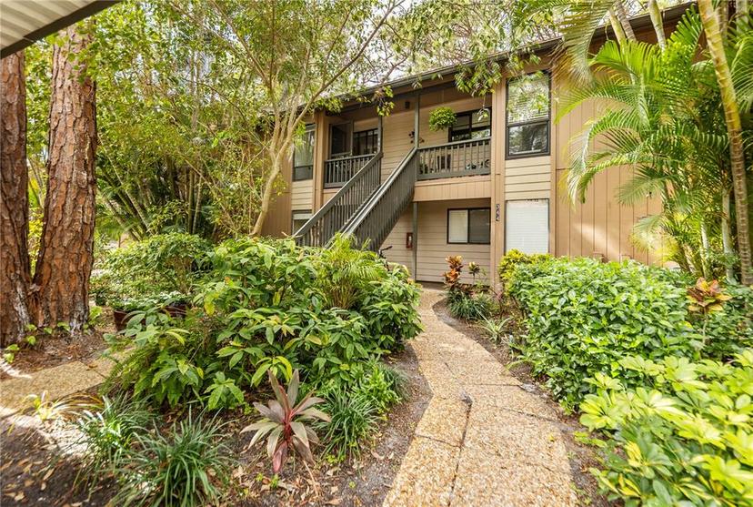 Picture of 1711 Pelican Cove Road Unit 443, Sarasota FL 34231