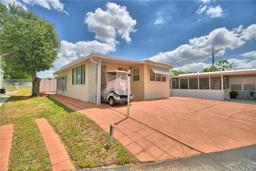 Picture of 251 Patterson Road Unit J3, Haines City, FL 33844
