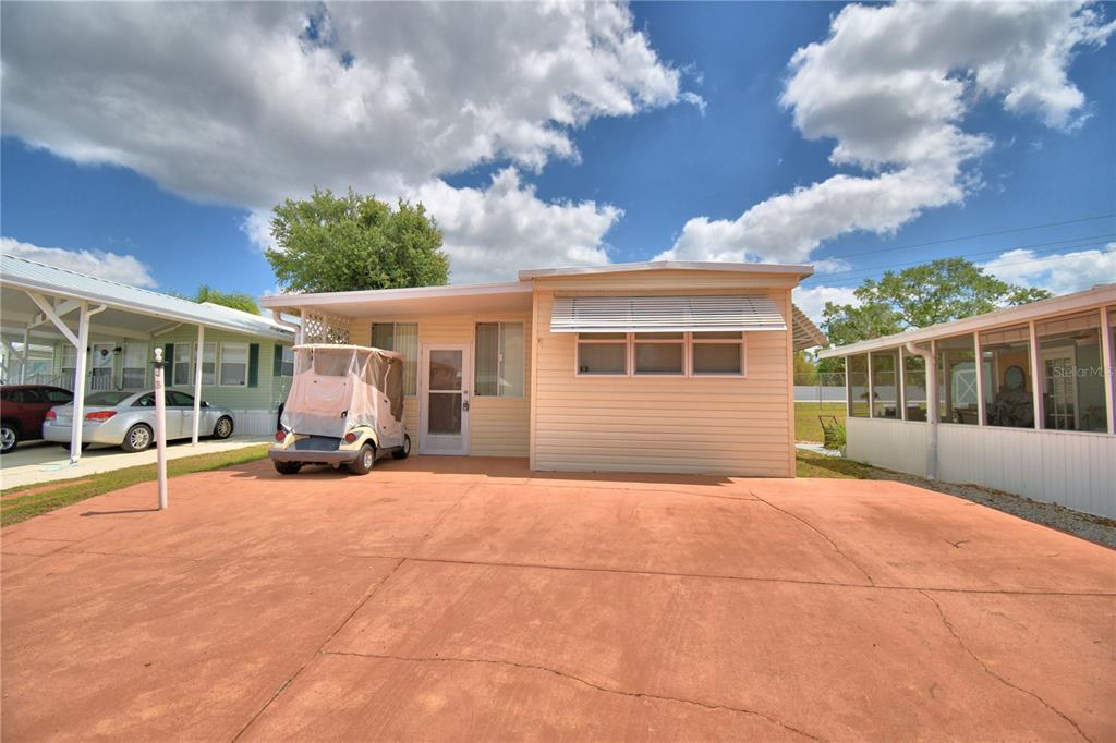 Picture of 251 Patterson Road Unit J3, Haines City, FL 33844