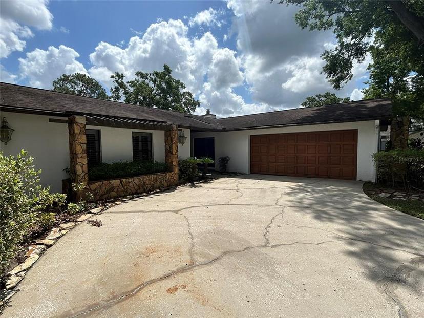 Picture of 4006 Dellbrook Drive, Tampa FL 33624
