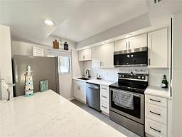 Picture of 9146 108Th Avenue, Seminole, FL 33777