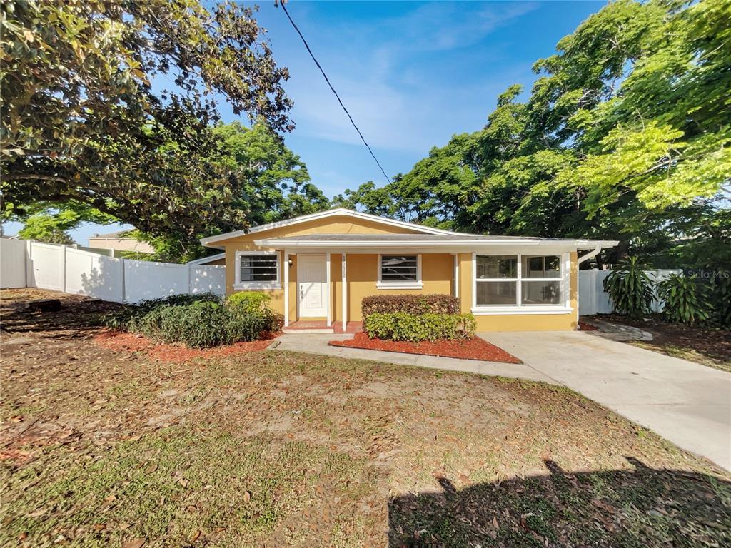 Picture of 5939 Stokes Road, Lakeland, FL 33812