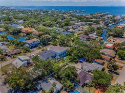 Picture of 4806 W Melrose Avenue, Tampa, FL 33629
