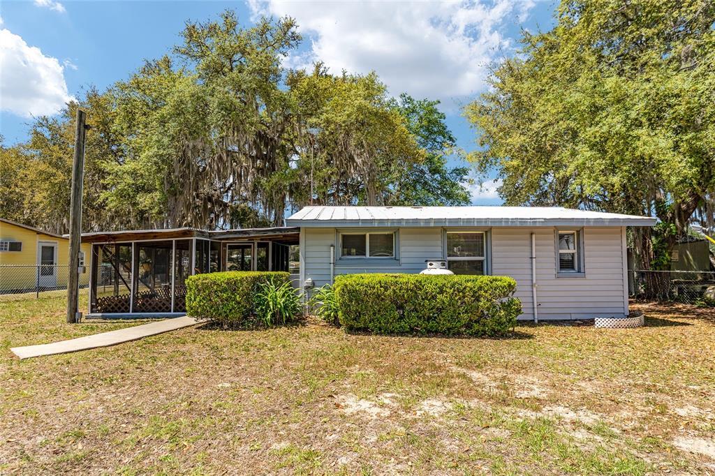 Picture of 150 Clearwater Lake Road, Hawthorne, FL 32640