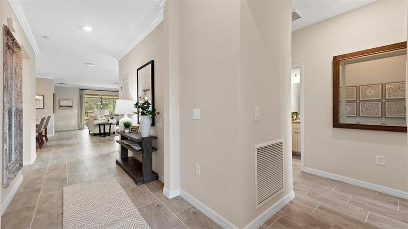 Picture of 15143 Oxford Grey Drive, Bradenton FL 34211