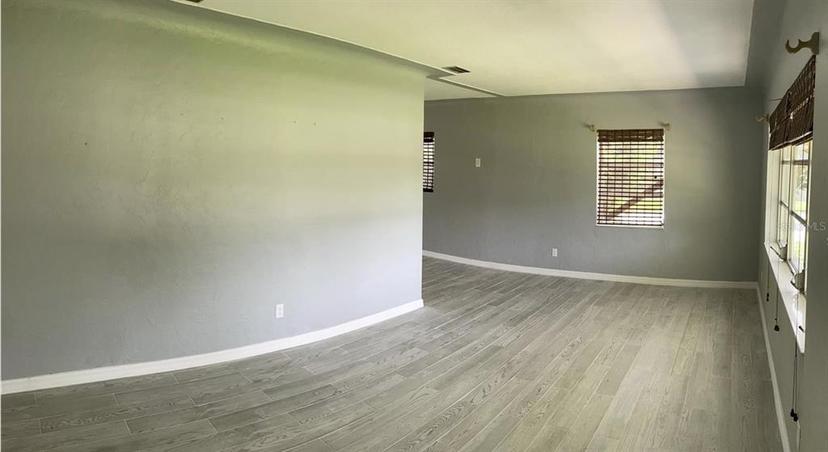 Picture of 4301 15Th Avenue N, St Petersburg FL 33713