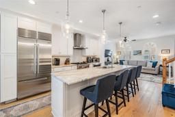 Picture of 409 Regent Lane N, St Petersburg, FL 33701