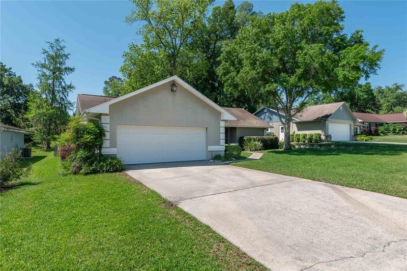 Picture of 8120 NW 48Th Lane, Ocala FL 34482