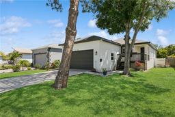 Picture of 134 48Th Avenue N, St Petersburg, FL 33703
