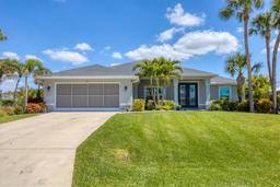 Picture of 27 Sportsman Circle, Rotonda West, FL 33947