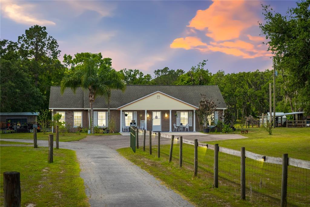 Picture of 6901 W Dormany Road, Plant City, FL 33565