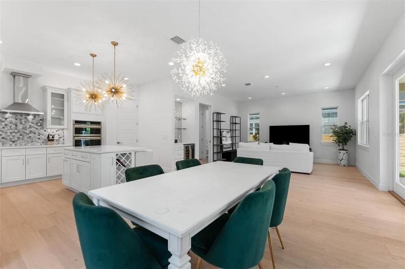 Picture of 3310 W Wyoming Avenue, Tampa FL 33611