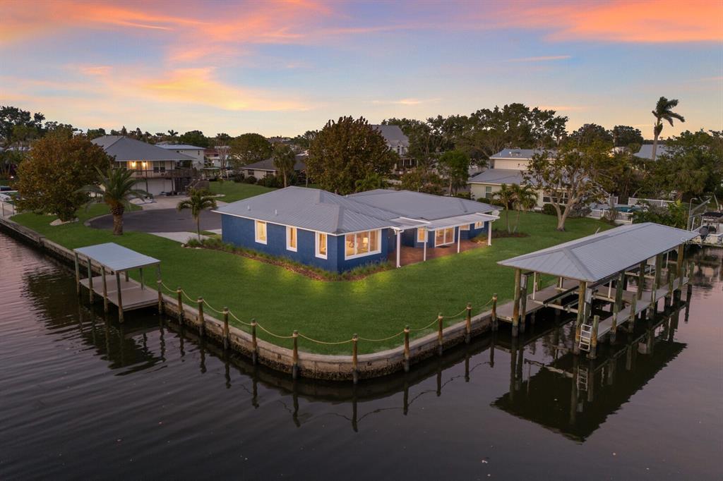 Picture of 4517 Pinfish Lane, Palmetto, FL 34221