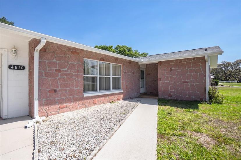 Picture of 4810 County Road 114, Wildwood FL 34785