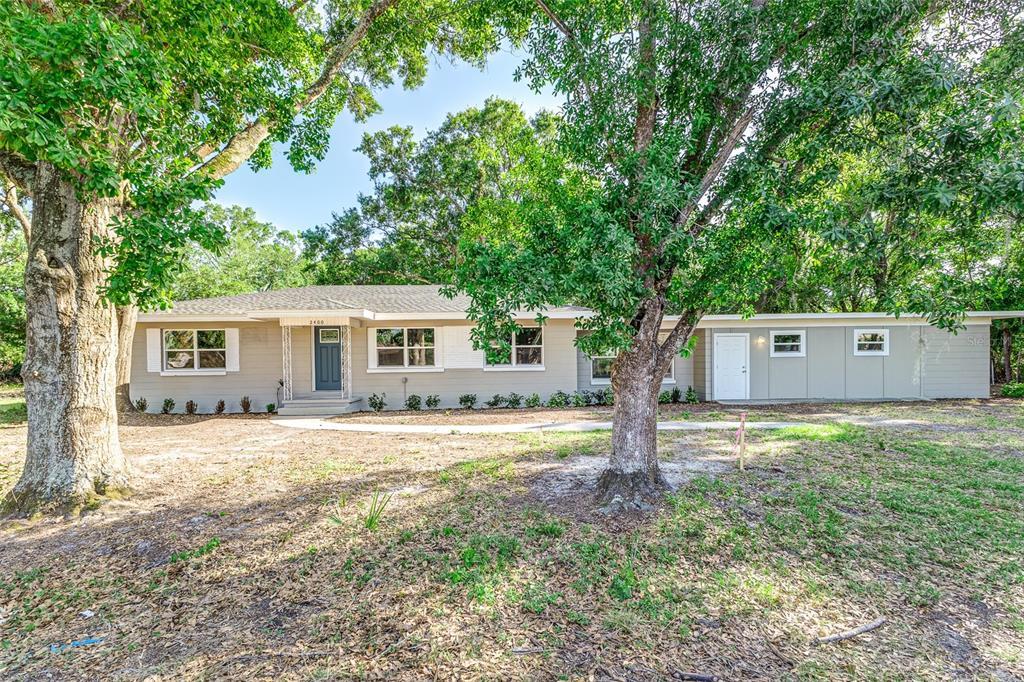 Picture of 2400 Avenue D Sw, Winter Haven, FL 33880