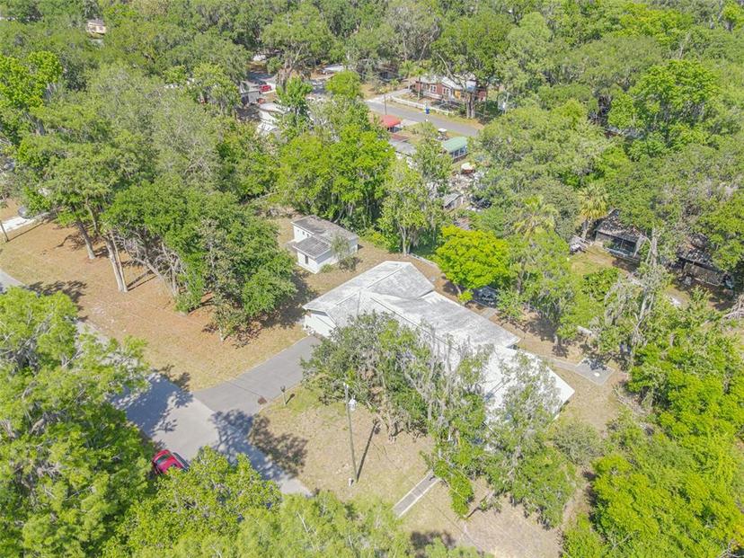 Picture of 3075 Cr 431N, Lake Panasoffkee FL 33538