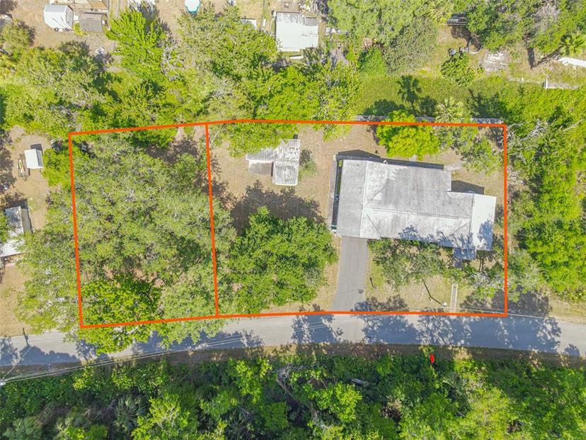 Picture of 3075 Cr 431N, Lake Panasoffkee FL 33538