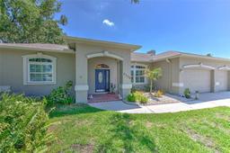 Picture of 2113 Golf Manor Boulevard, Valrico, FL 33596