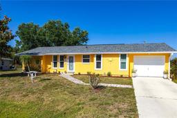 Picture of 582 Ridgewood Street Nw, Port Charlotte, FL 33952