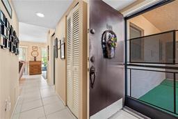 Picture of 2756 Clubhouse Drive Unit 101, Sarasota, FL 34232