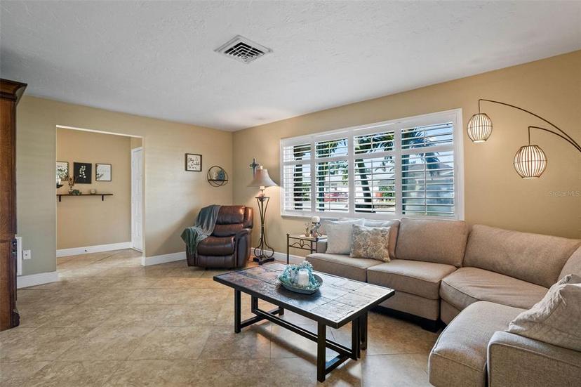 Picture of 8763 Matthew Street, Seminole FL 33772