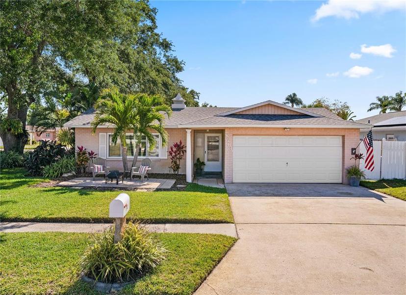 Picture of 8763 Matthew Street, Seminole FL 33772