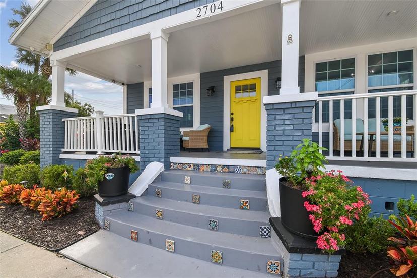 Picture of 2704 W Main Street, Tampa FL 33607