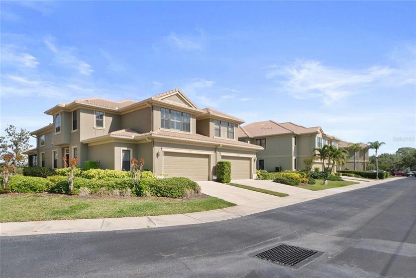 Picture of 7657 Caponata Boulevard, Seminole FL 33777