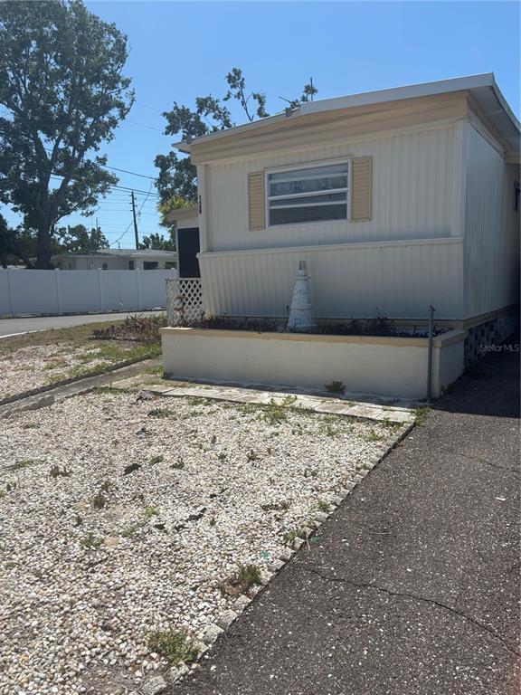 Picture of 6580 Seminole Boulevard Unit 124, Seminole, FL 33772
