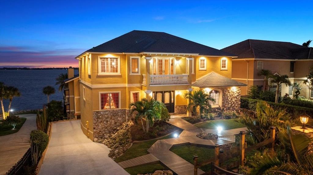 Picture of 2120 N Indian River Drive N, Cocoa, FL 32922