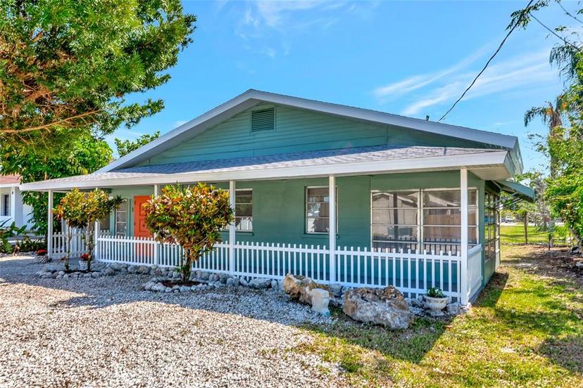 Picture of 4105 Rockefeller Avenue, Sarasota FL 34231
