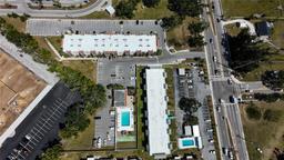 Picture of 519 Albee Farm Road Unit 201, Venice, FL 34285