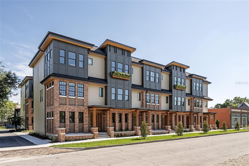 Picture of 409 E Oak Avenue Unit 9, Tampa, FL 33602