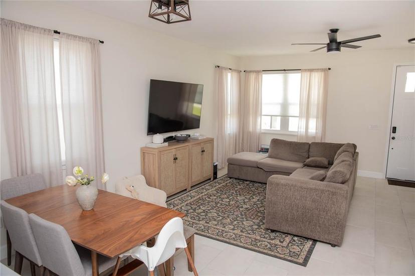 Picture of 900 S Maple Avenue, Sanford FL 32771