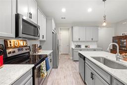 Picture of 11748 Cambium Crown Drive, Riverview, FL 33569