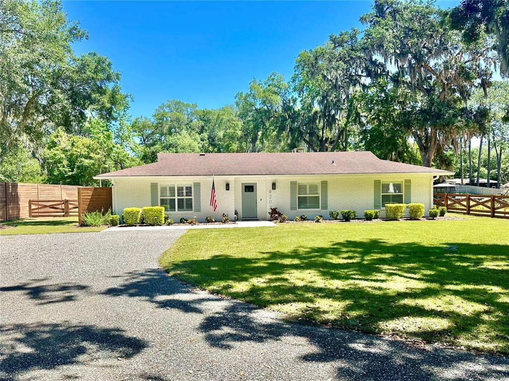 Picture of 6203 West Boulevard, Melrose, FL 32666
