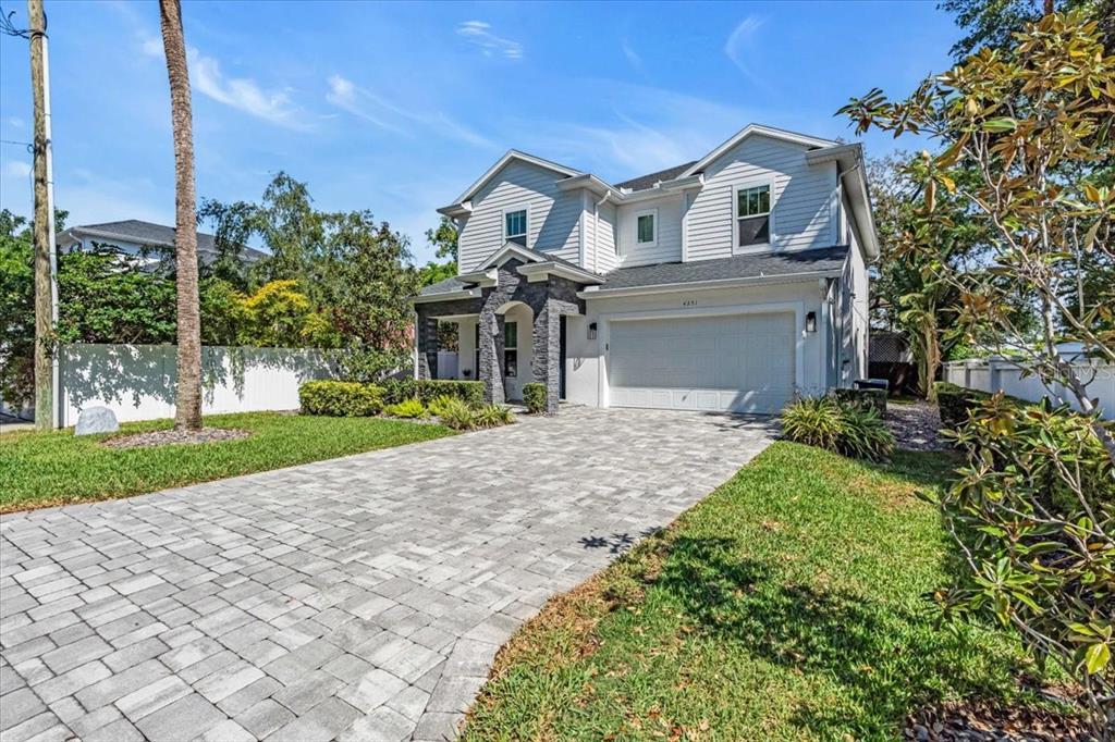 Picture of 4251 W Roland Street, Tampa, FL 33609