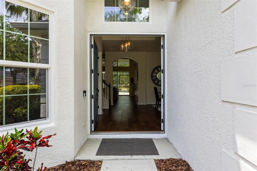Picture of 10142 Deercliff Drive, Tampa FL 33647