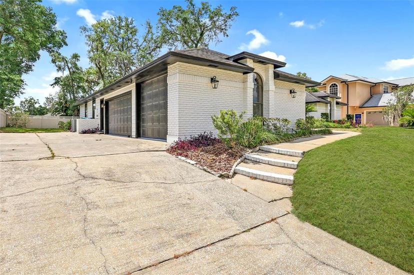 Picture of 216 Shady Oaks Circle, Lake Mary, FL 32746
