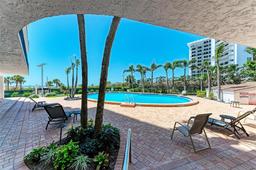 Picture of 101 Benjamin Franklin Drive Unit 46, Sarasota, FL 34236