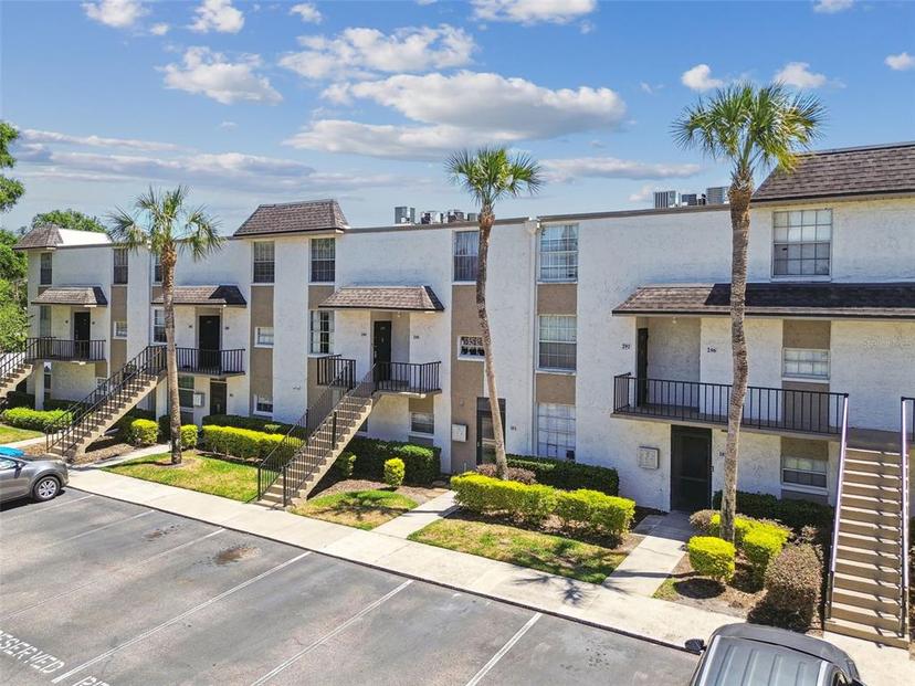 Picture of 107 Caldwell Drive Unit 299, Brandon FL 33510