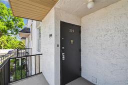 Picture of 107 Caldwell Drive Unit 299, Brandon, FL 33510