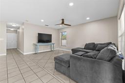 Picture of 212 28Th Street S, St Petersburg, FL 33712