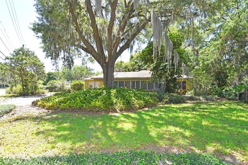 Picture of 1125 N Mc Donald St, Mount Dora FL 32757